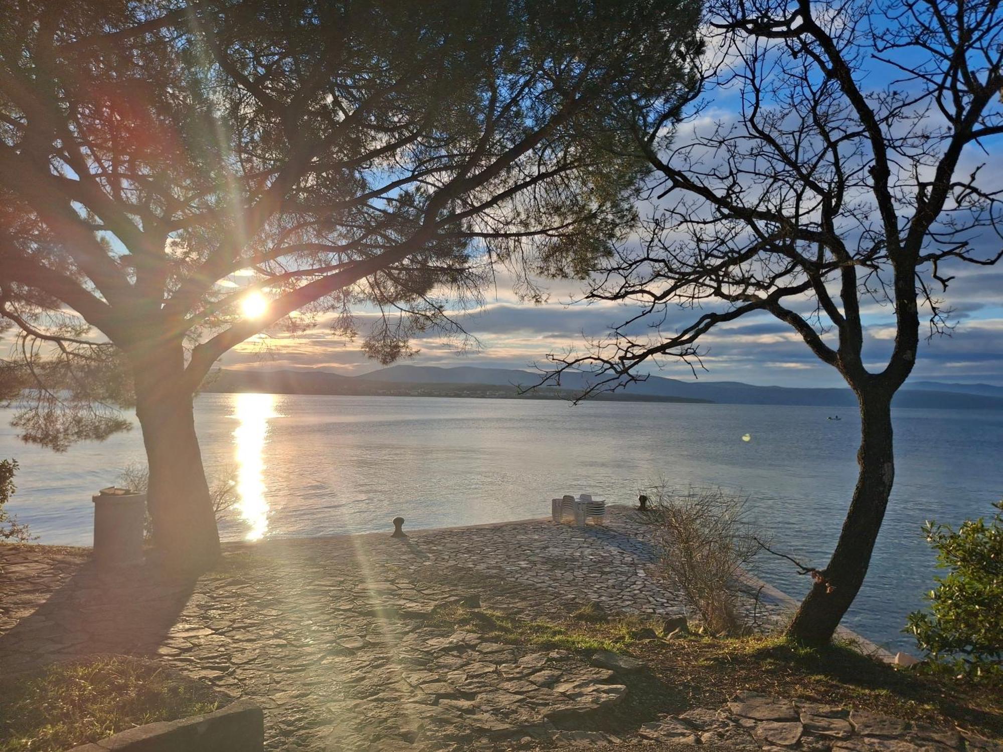 Apartman Ivona U Prizemlju Malinska Dış mekan fotoğraf